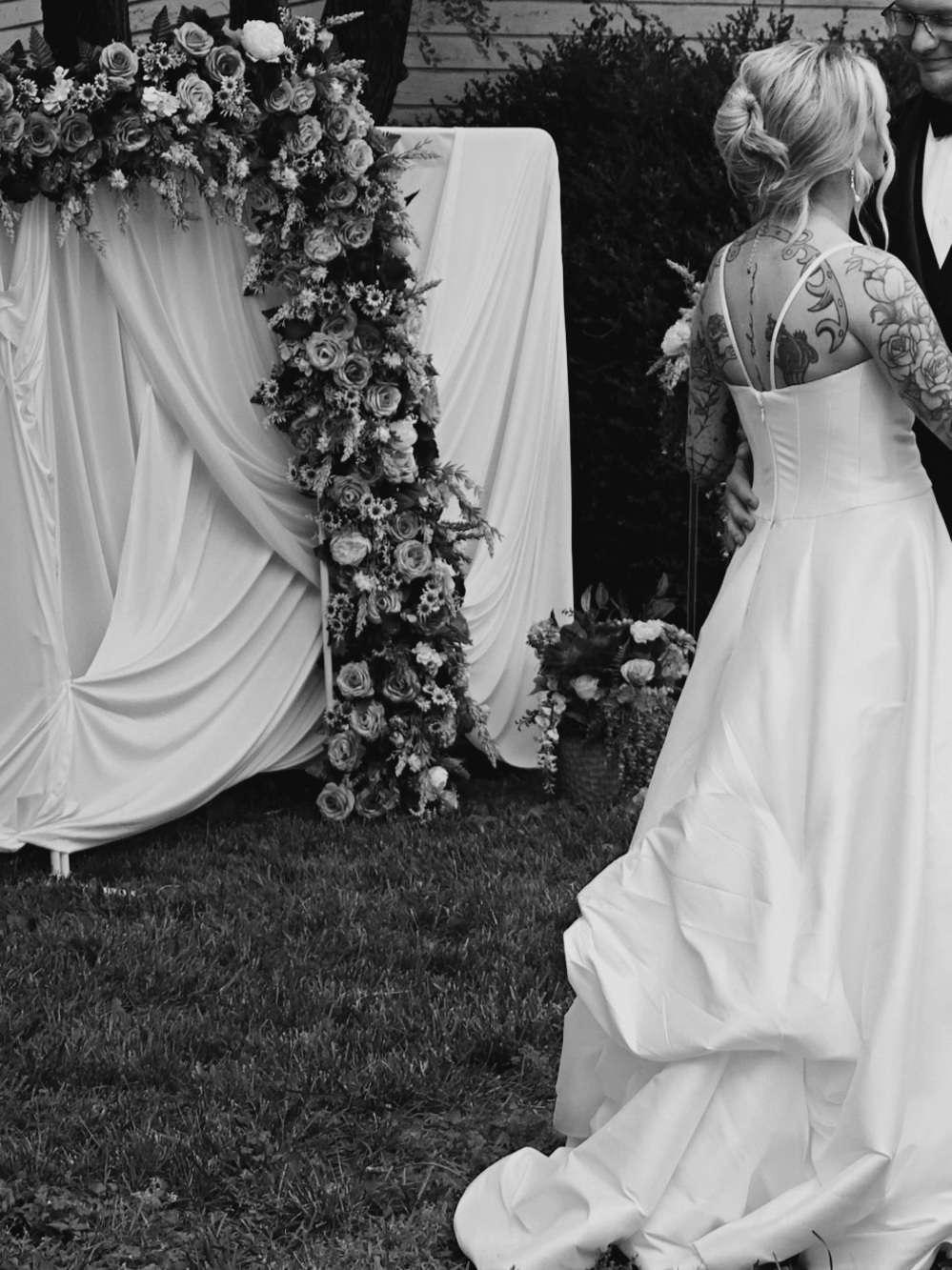Classic White Silhouette A-Line Wedding Gown - Picture 2 of 3
